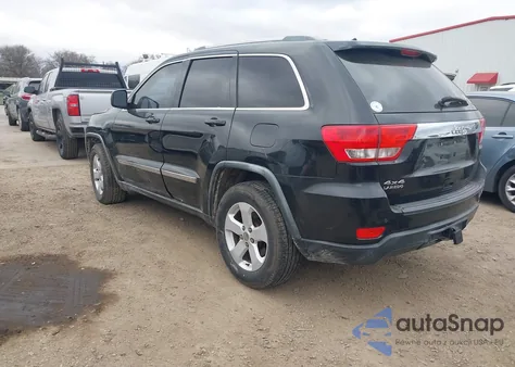 2011 Jeep Grand Cherokee Laredo z USA, uszkodzony, nr VIN 1J4RR4GG0BC516099